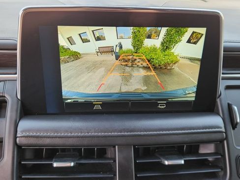 Used 2023 Chevrolet Tahoe LT RWD image 17