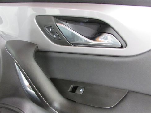 Used 2024 Chevrolet Blazer LT image 91