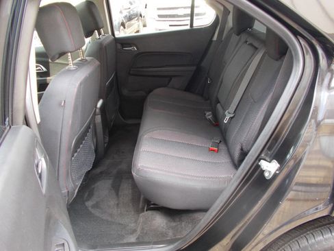 Used 2016 Chevrolet Equinox LT image 16