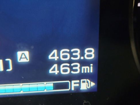 Certified 2022 Subaru Crosstrek 2.0i Premium w/ Moonroof Package image 18