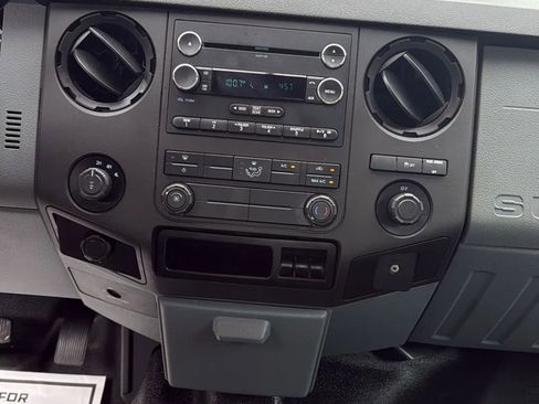 Used 2015 Ford F250 XL AWD/4WD image 23