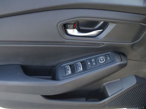 Used 2024 Honda Accord EX image 28