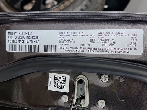 Certified 2026 RAM 2500 Big Horn AWD/4WD image 31