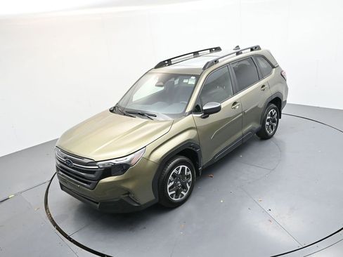 Certified 2025 Subaru Forester Premium w/ Convenience Package #1 image 19