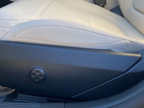 New 2026 Mercedes-Benz C 300 4MATIC Sedan image 14