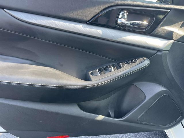 Used 2016 Nissan Maxima 3.5 SV FWD image 14