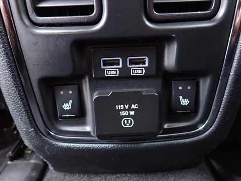 Used 2014 Jeep Grand Cherokee Limited w/ Trailer Tow Group IV AWD/4WD image 11