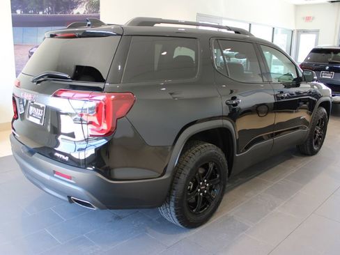 Used 2023 GMC Acadia AT4 w/ Technology Package image 23