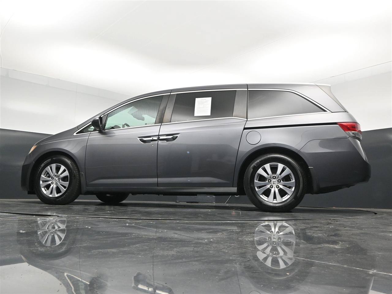 Used 2017 Honda Odyssey EX-L image 34
