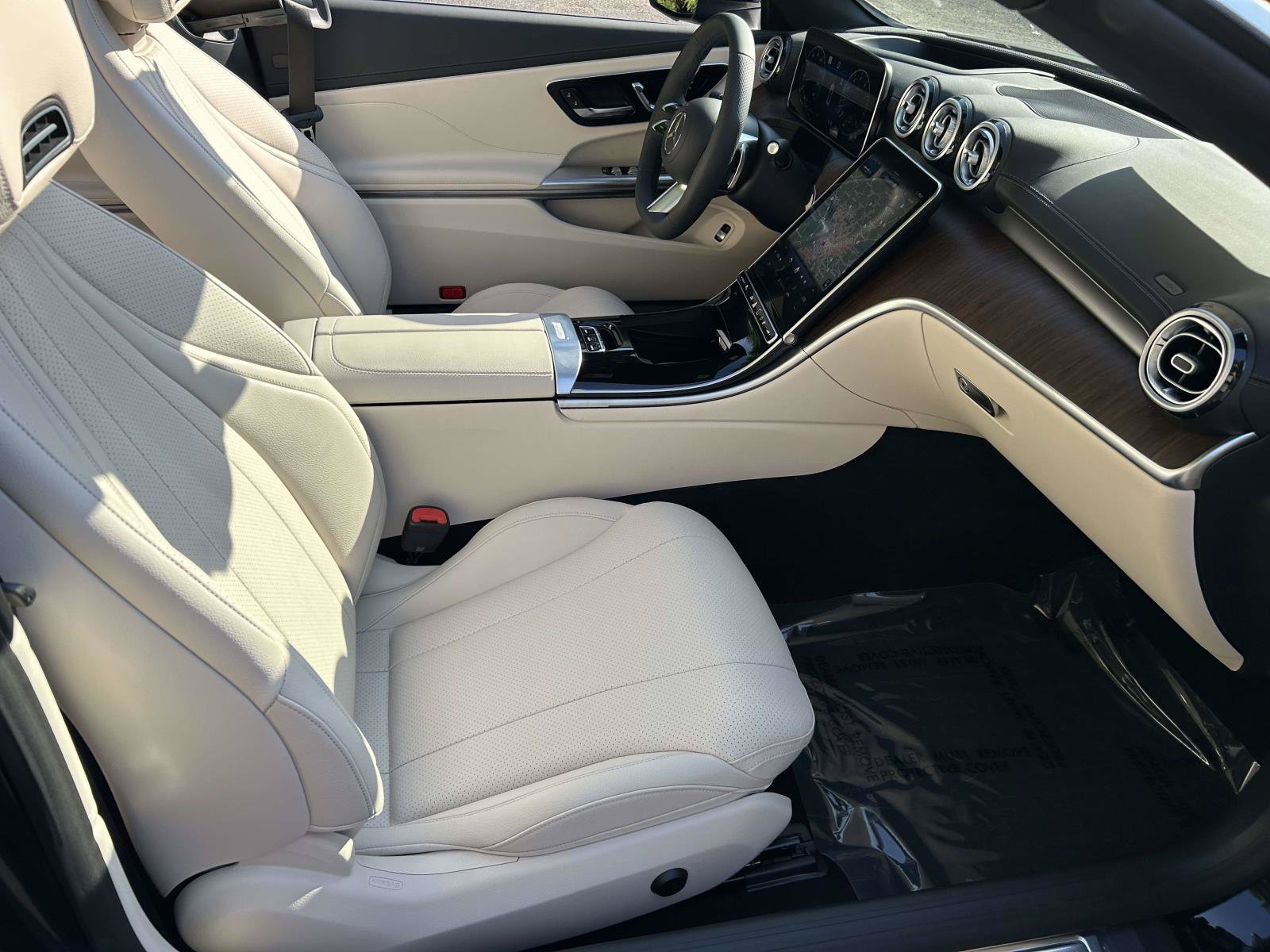 New 2027 Mercedes-Benz CLE 450 4MATIC Cabriolet image 48