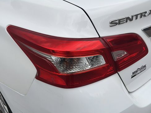 Used 2016 Nissan Sentra S FWD image 25