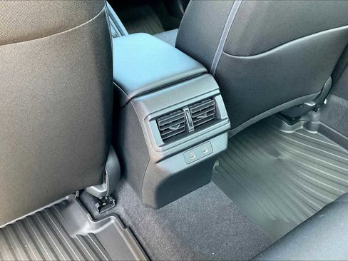 New 2025 Honda Accord SE image 18