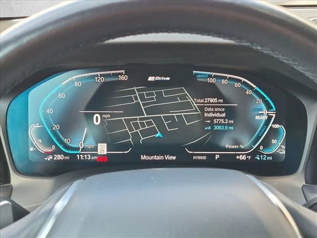 Certified 2022 BMW 330e w/ Premium Package RWD image 11