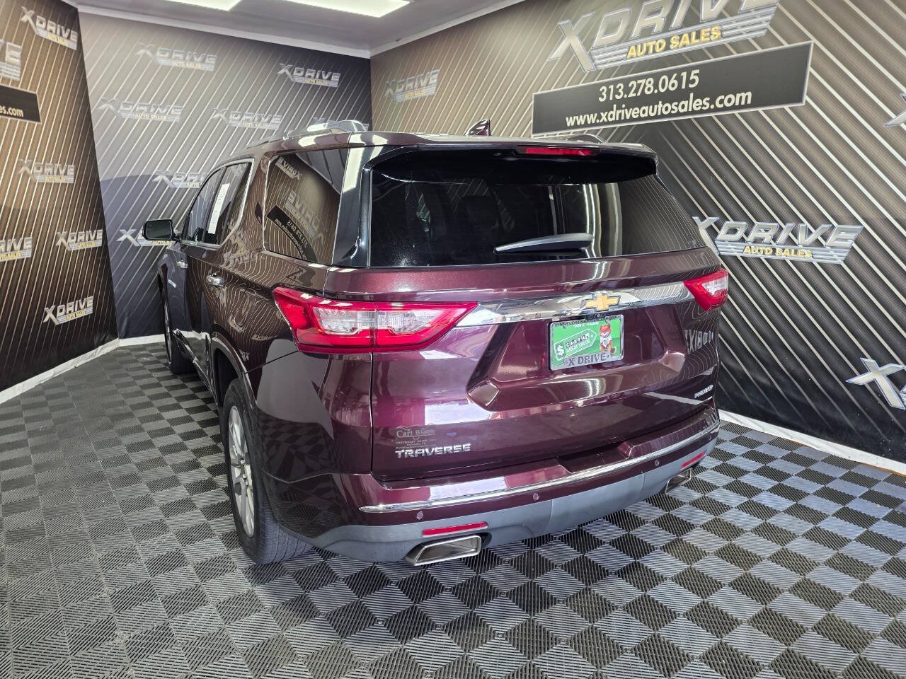 Used 2019 Chevrolet Traverse Premier w/ Driver Confidence II Package FWD image 10
