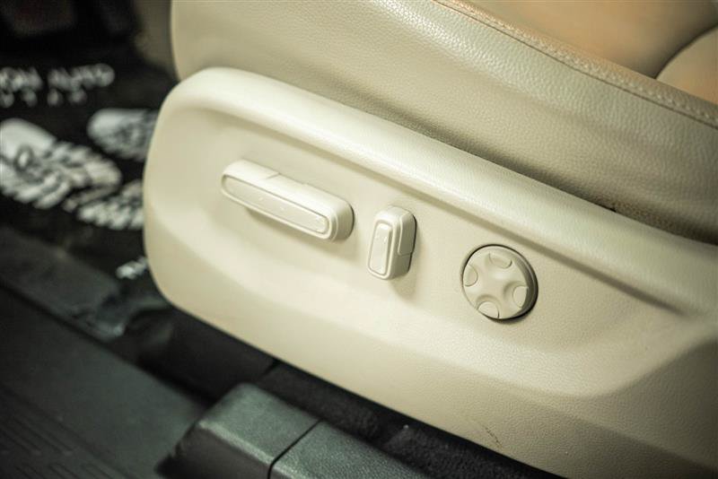 Used 2025 Honda Odyssey Touring image 16