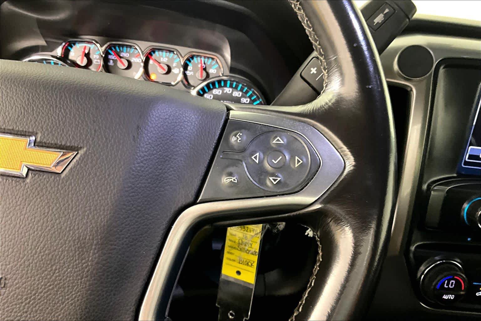 Used 2018 Chevrolet Silverado 1500 LT w/ Texas Edition RWD image 23