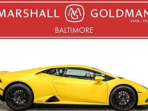 Used 2021 Lamborghini Huracan EVO RWD image 1