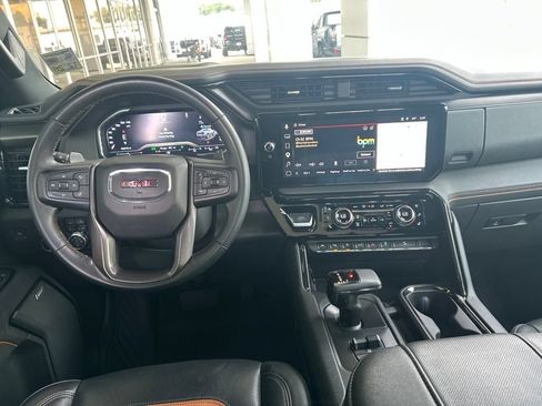 Used 2023 GMC Sierra 1500 AT4 w/ AT4 Premium Package AWD/4WD image 15