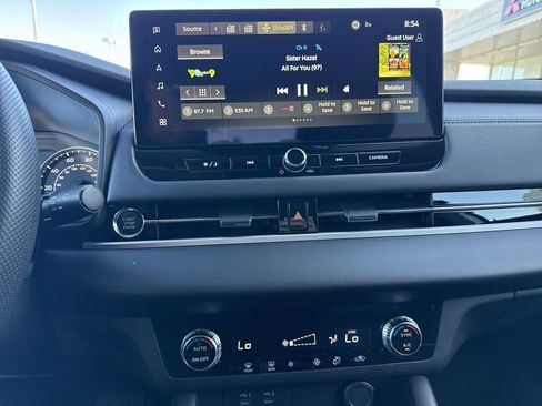 New 2026 Mitsubishi Outlander ES image 16