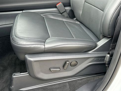 New 2025 Ford Expedition Platinum w/ Stealth Appearance Package image 14