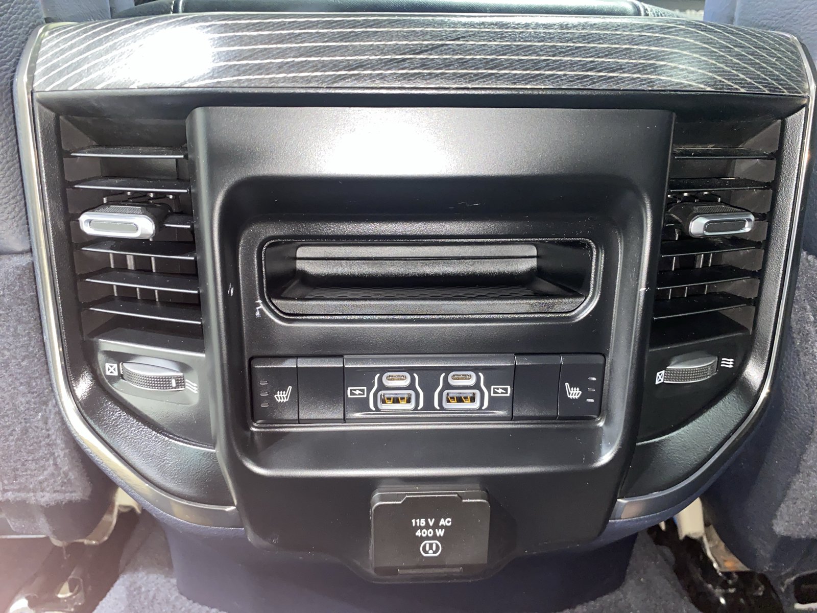 Used 2021 RAM 3500 Limited AWD/4WD image 15