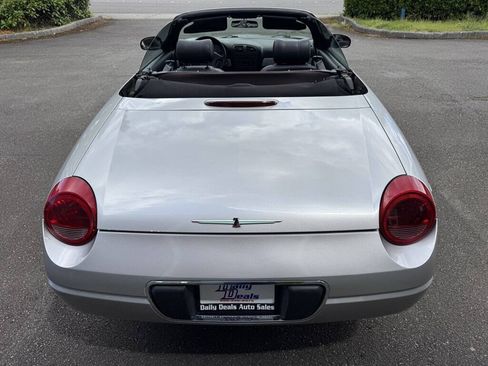 Used 2004 Ford Thunderbird RWD image 17