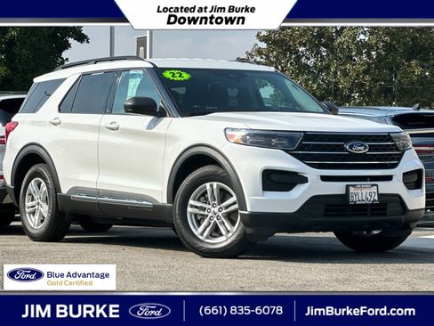 Certified 2022 Ford Explorer XLT w/ Class IV Trailer Tow Package image 1