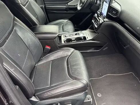 Used 2020 Ford Explorer ST w/ ST High-Performance Pack image 22