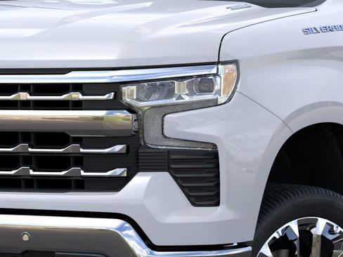 New 2026 Chevrolet Silverado 1500 LTZ RWD image 10