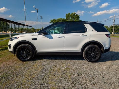 Used 2019 Land Rover Discovery Sport HSE AWD/4WD image 9