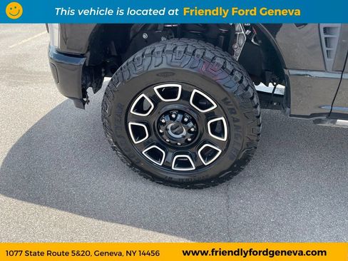 Used 2025 Ford F350 Platinum w/ FX4 Off-Road Package AWD/4WD image 8
