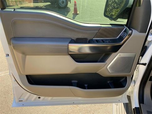 Used 2024 Ford F150 Platinum w/ Equipment Group 703A Plus image 12