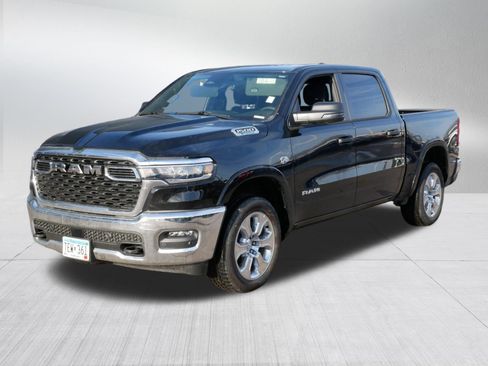 Used 2026 RAM 1500 Big Horn AWD/4WD image 3