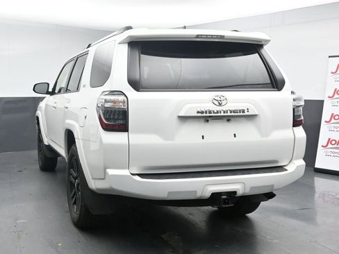 Used 2024 Toyota 4Runner SR5 image 6