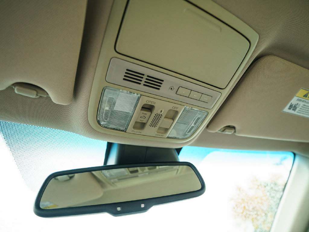 Used 2015 Honda Accord EX-L image 33