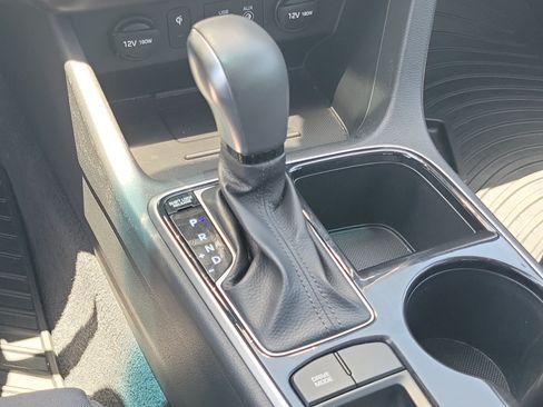 Used 2019 Hyundai Sonata SEL w/ Tech Package 02 FWD image 18