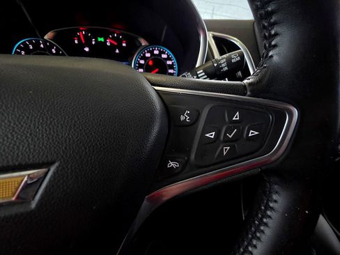 Used 2022 Chevrolet Equinox LT FWD image 24