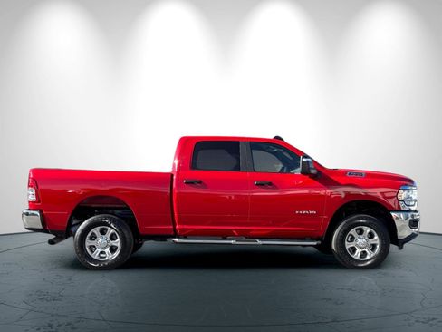 Used 2024 RAM 2500 Big Horn w/ Bed Utility Group image 3
