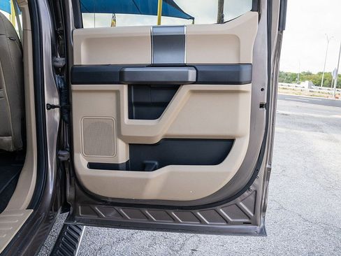 Used 2019 Ford F150 XLT w/ Equipment Group 302A Luxury image 13