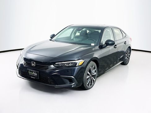 Used 2022 Honda Civic EX image 3