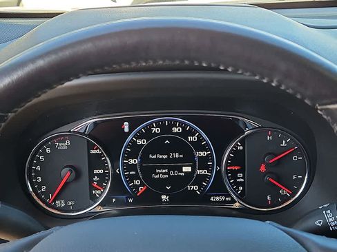 Used 2022 GMC Acadia Denali w/ Denali Ultimate Package FWD image 22