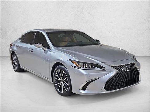 Used 2023 Lexus ES 350 w/ Premium Package image 3