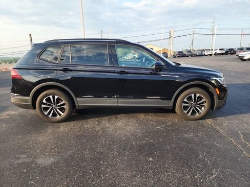 Used 2023 Volkswagen Tiguan S w/ Driver Assistance Package AWD/4WD image 4