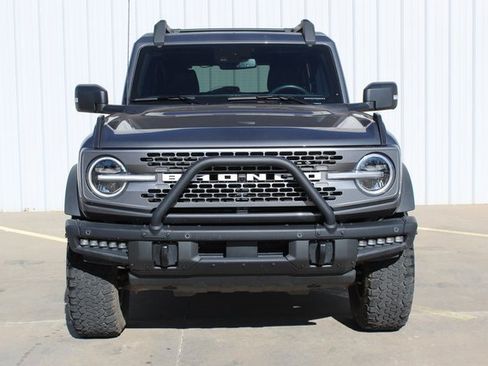 Used 2024 Ford Bronco Badlands image 5