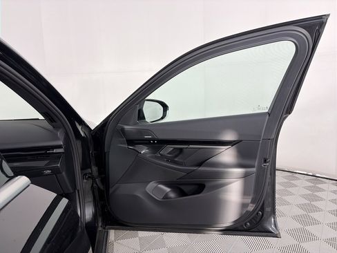 Used 2024 BMW 530i xDrive image 29