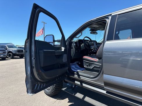 Used 2024 Ford F250 Lariat w/ Lariat Ultimate Package image 19