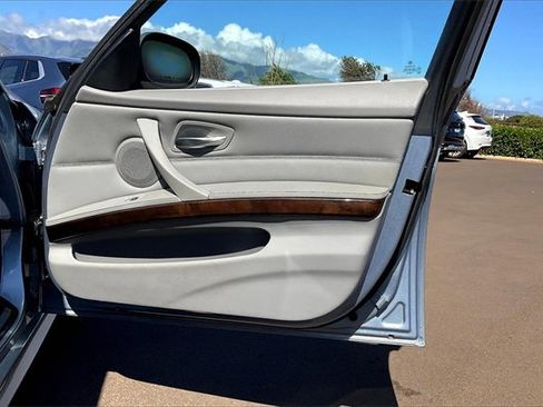 Used 2011 BMW 328i Wagon image 24