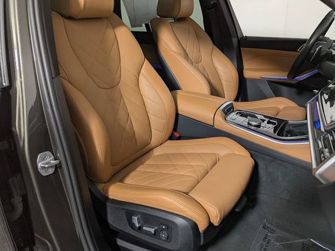 Certified 2024 BMW X5 xDrive40i w/ Premium Package image 24