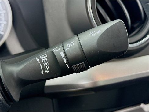 Used 2022 Toyota Tacoma SR5 image 16