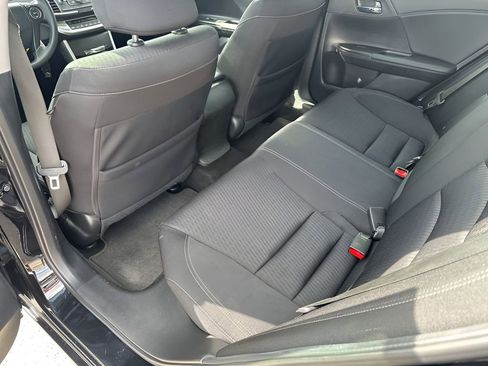 Used 2015 Honda Accord Sport image 20